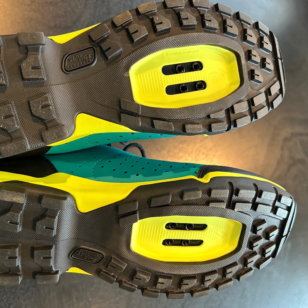 Specialized Bike Cycling Shoes - Picture 4 of 4